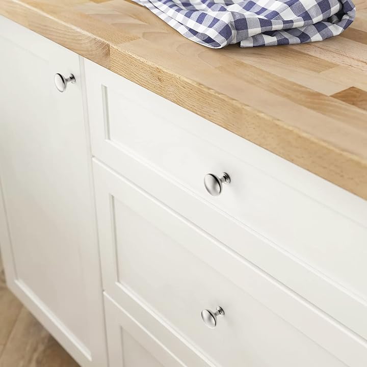 furniware_knobs_cabinet_hardware