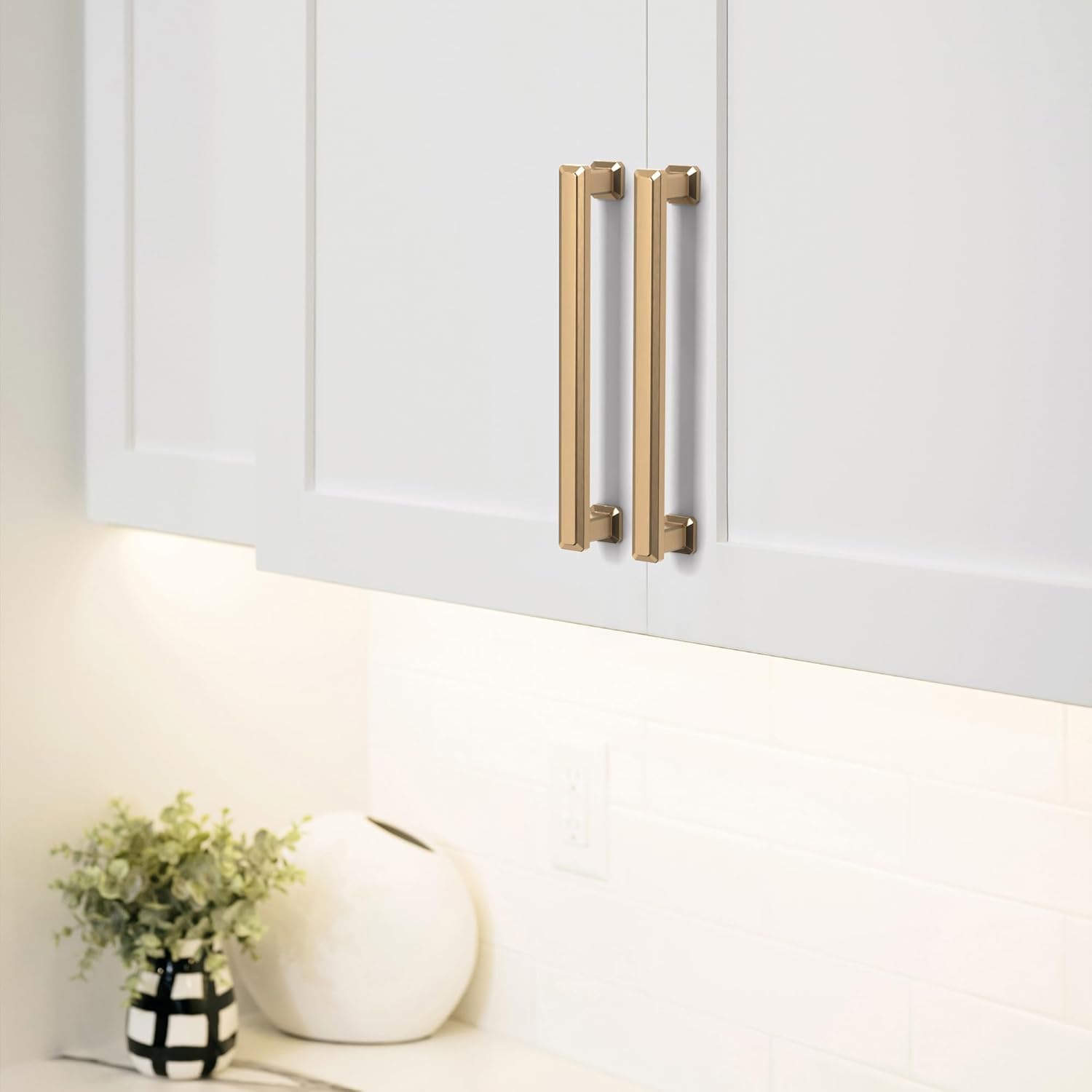 furniware_cabinet_pulls_hardware