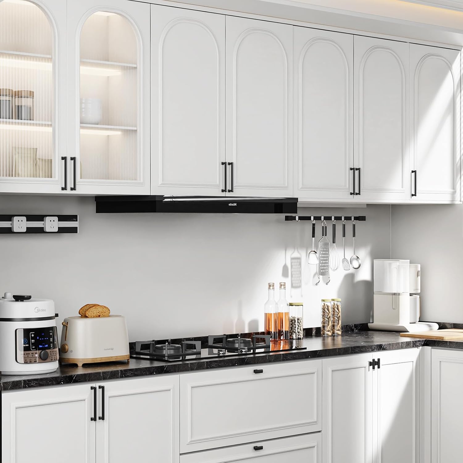 FURNIWARE Matte Black Stepped Cabinet Pull Handles - Furniware